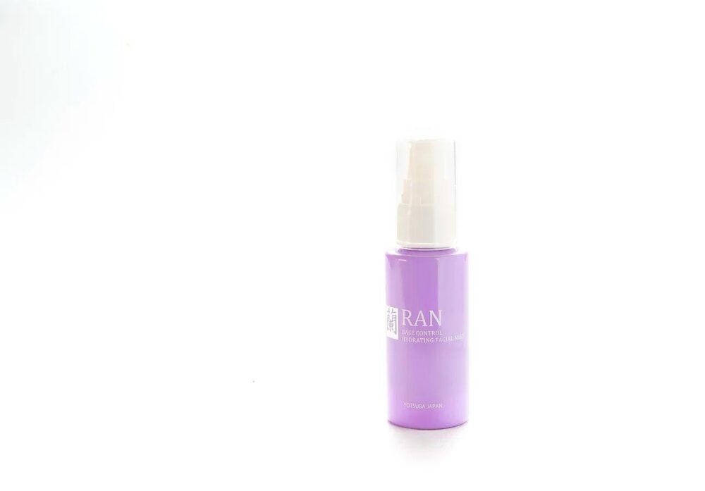 Увлажняющий спрей для лица Base Control Hydrating Facial Mist бренда Ran